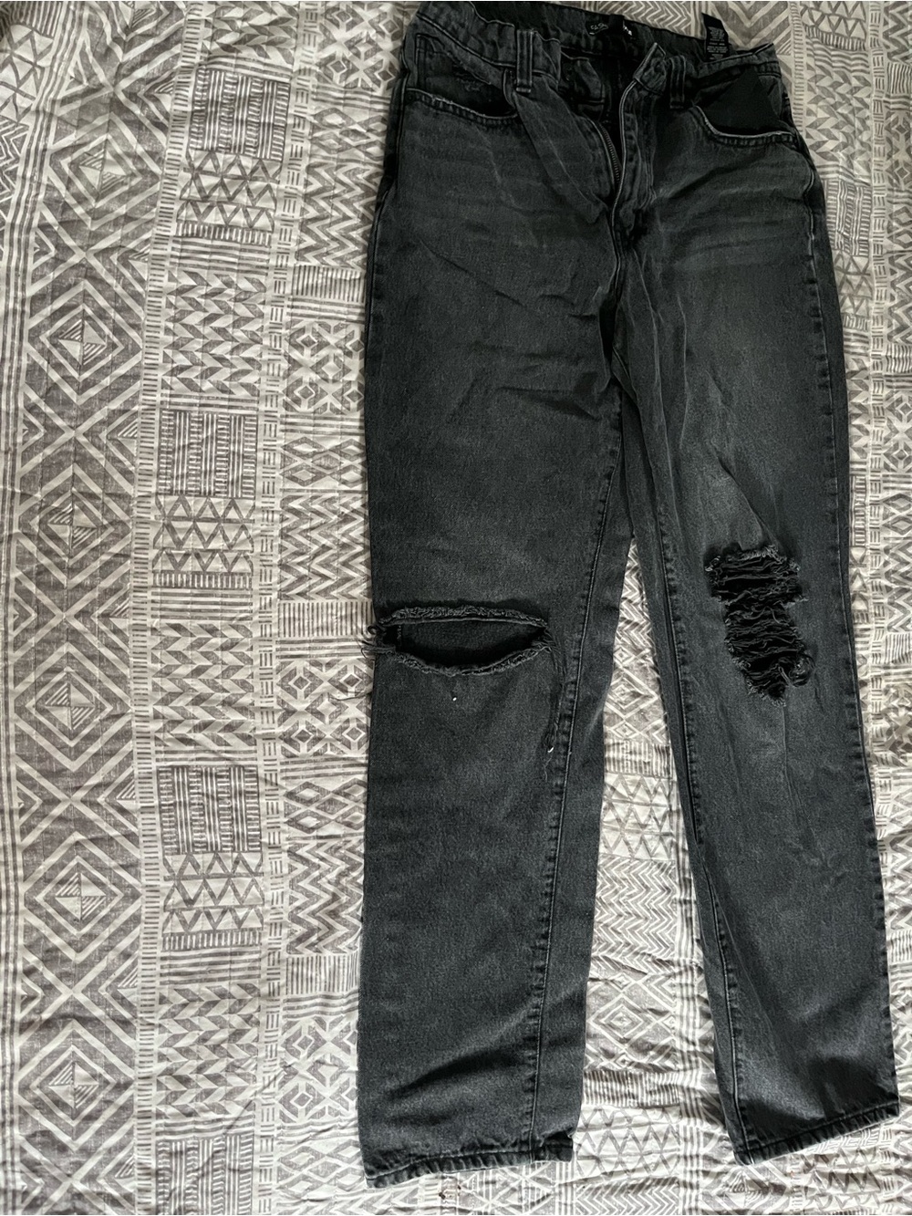 Fashion Nova Black Straight-Leg Distressed Jeans